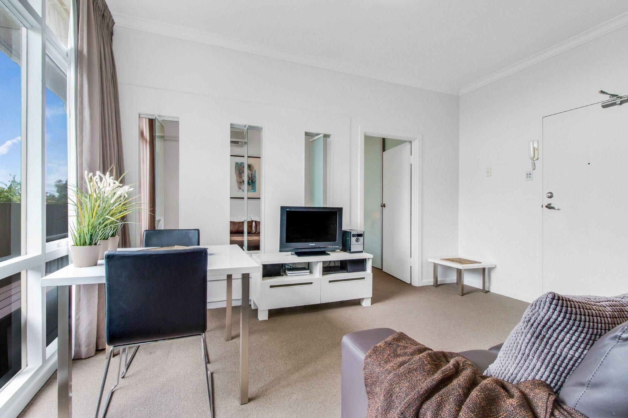 Adelaide Dress Circle Apartments - Ward Street Экстерьер фото