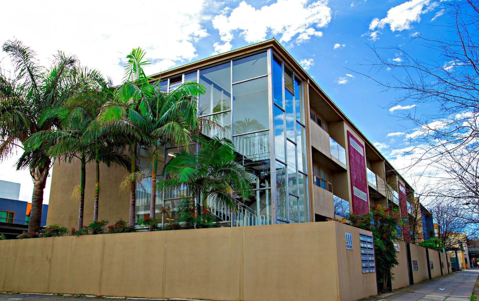 Adelaide Dress Circle Apartments - Ward Street Экстерьер фото